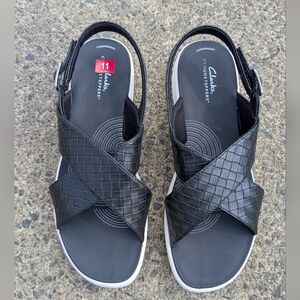 Clarks Cloudsteppers Drift Sun Sandals (New)